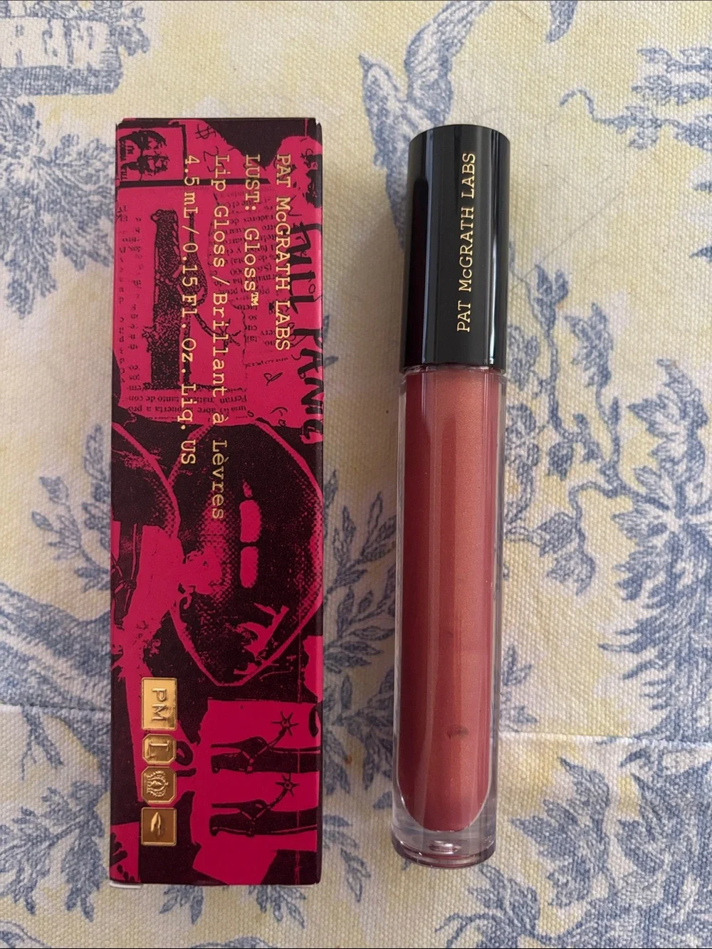 Lip Gloss- Gloss Temptation